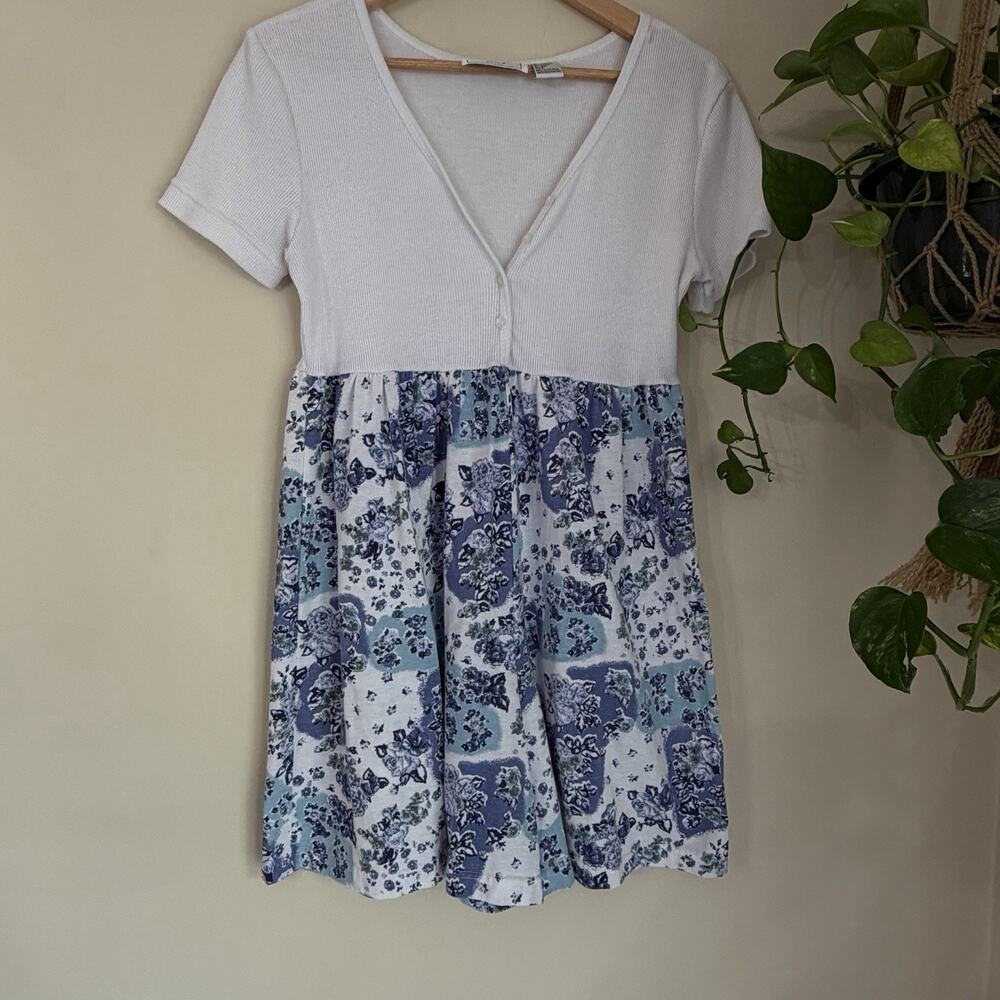 JIT Sport Collection Floral Romper – White Blue, Short Sleeve, Size S